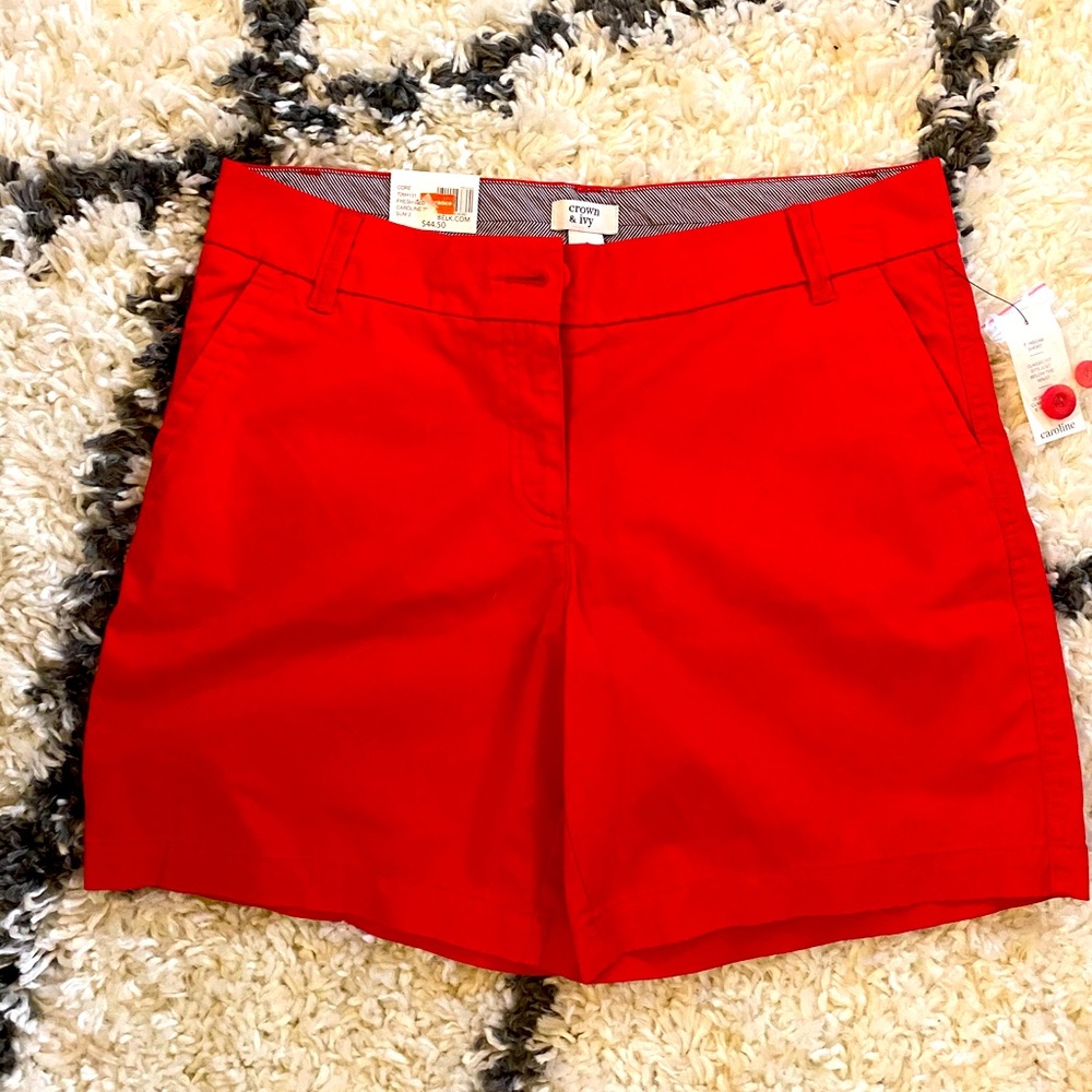 Crown & Ivy shorts in red size 8